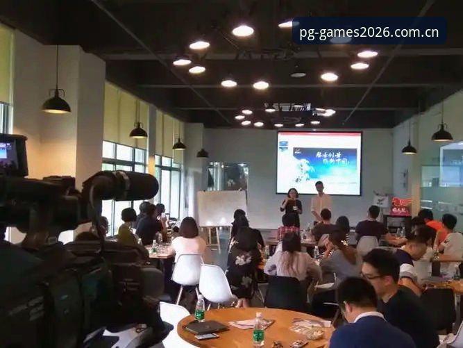 资深用户分享：从曼联中场引援看PG平台娱乐的实战体验——如何像顶级俱乐部一样高效决策